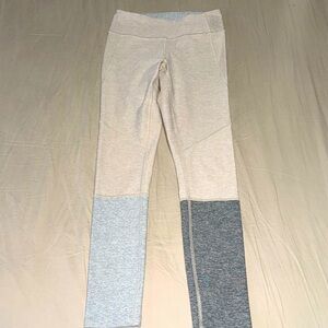 Outdoor Voices legging